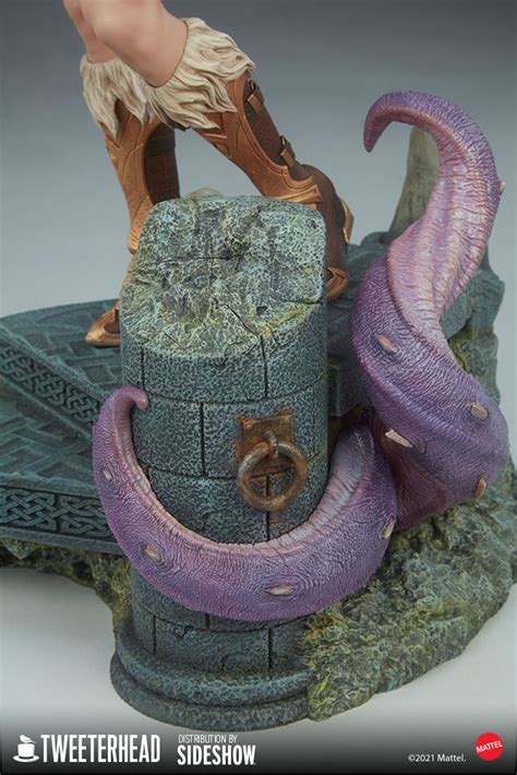 Masters of the Universe TEELA Legends 1:5 Scale Maquette Statue by