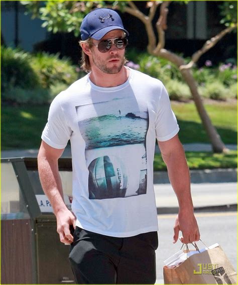 Chris Hemsworth: 'Rush' with Ron Howard!: Photo 2562890 | Chris ...