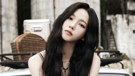 Karina Aespa Live My Life 4K #3920j Wallpaper iPhone Phone