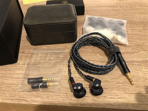 Sold: Yincrow RW-3000 Earbuds | Headphone Reviews and Discussion - Head ...