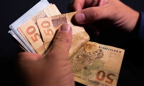 Dia do pagamento: quando será o quinto dia útil de setembro de 2025 ...