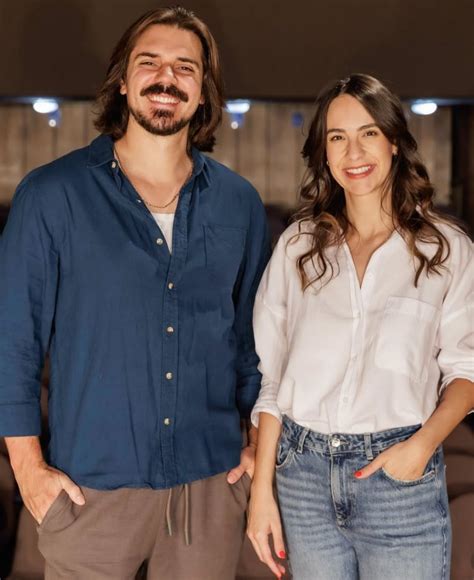 Leonardo Bagarolo E Evelin Camargo - Leo Bagarolo e Evelin Camargo estreiam no teatro com “Por Toda a Minha ...