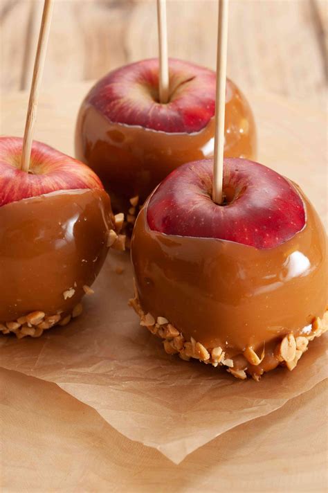 how to make caramel apples 9