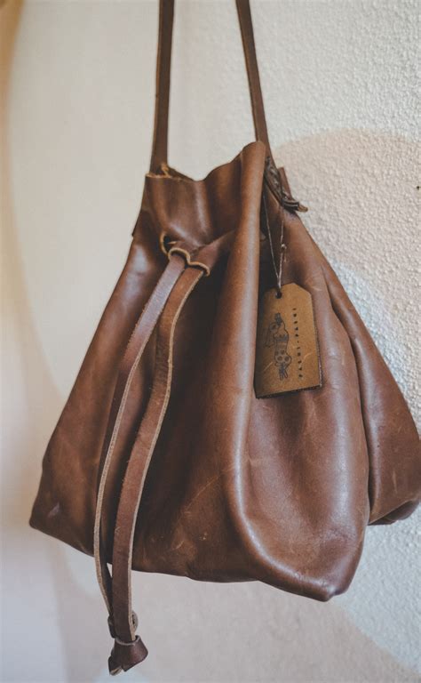 Pashi-Pashi on Behance