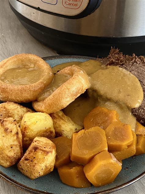 Pressure Cooker Frozen Roast Beef & Gravy - Kitchen Gadgets Club