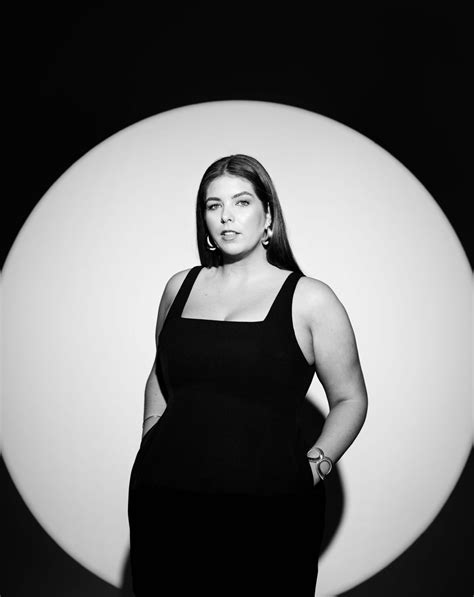 Tessa Taylor - Curve Rapport