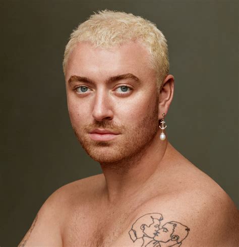 sam smith bi chi trich vi  mac phan cam lo lang