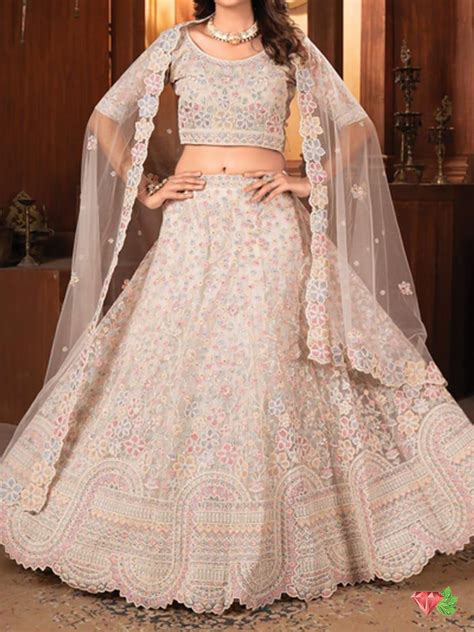 Bandhej Lehenga | Indian Wedding Cloths, Dresses, Lehenga, Saree ...