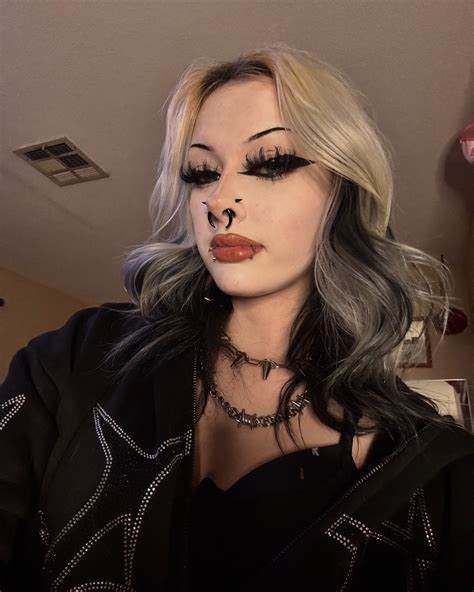 candy💋 (@succubuscandyy) • Instagram photos and videos