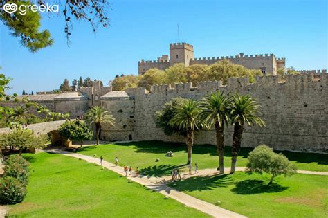 Rhodes Architecture: Info & Photos | Greeka