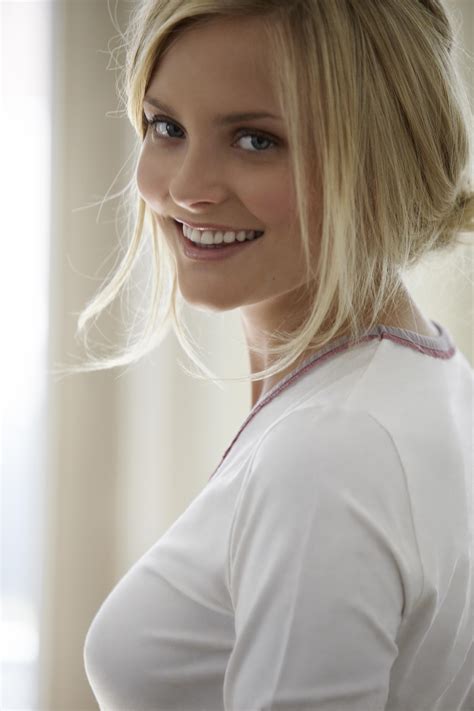 Petra Silander : r/SexyWomanOfTheDay