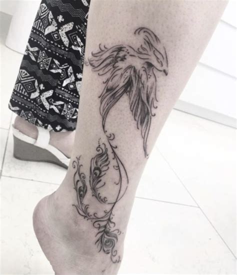 Tatuagem Fênix Feminina Na Perna - Redirecting | Tatuagem de fênix feminina, Tatuagem fenix, Tatuagem de fênix