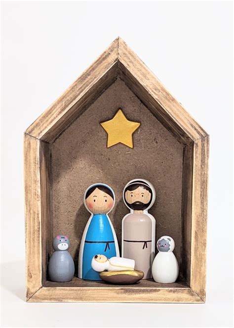 Wooden Nativity Set / Nativity Scene in a Wood House / Christmas ...