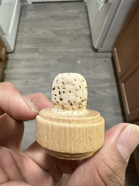 Why does my tequila cork looks like this? : r/cocktails