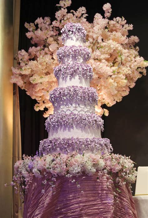 A beautiful stunner we made for a... - Complete Deelite