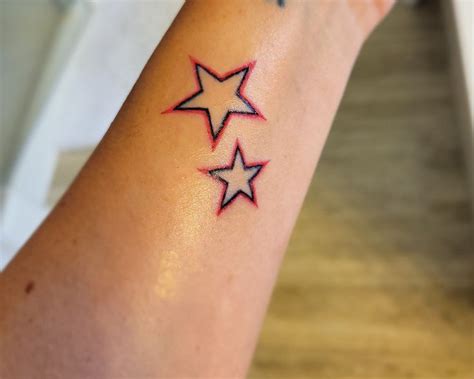 Hot pink star tattoo - inner wrist tattoo in 2024 | Pink tattoo, Pretty ...