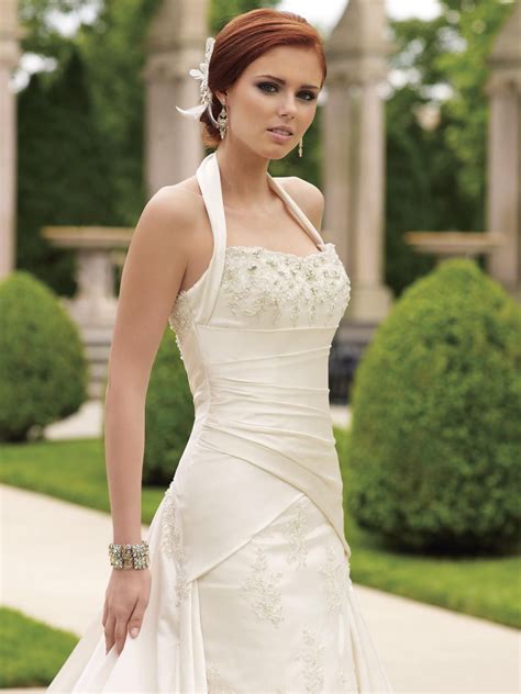 Wedding Dresses With Halter Top at Norris Carrico blog