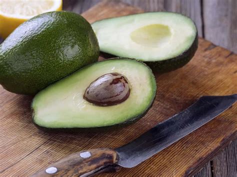 Download Refreshing Ripe Avocado. | Wallpapers.com