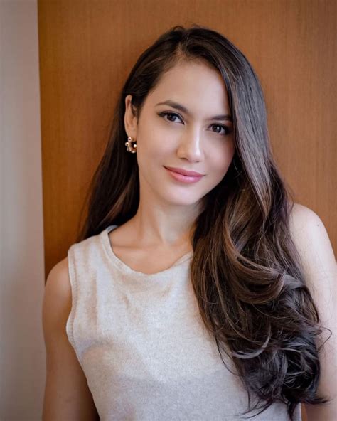 artis indonesia  masuk nominasi wanita tercantik
