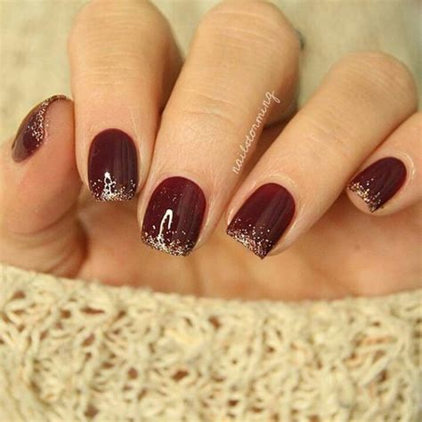 wine nails with golden glitter tips | Wine nails, Maroon nails, Glitter ...