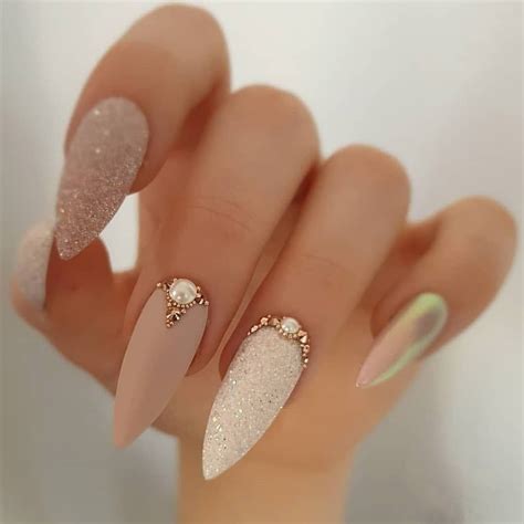 Оцени маникюр от 1 до 10. Подпишись на @ideamanikure. .… | Wedding ...