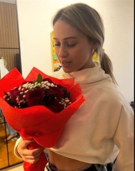 Мария Бакалова показа гаджето си Валери Григоров и призна: Той е най ...
