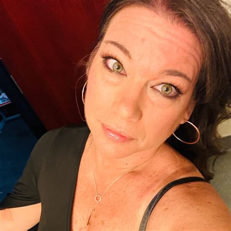 Biographical Profile and Personal History of Ryana Michelle Nix 13