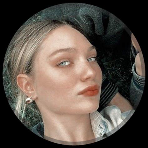 Pin de ঞ𝔈𝔪𝔦𝔩𝔶ઈଓ࿐ em matching pfp real 1 | Metadinhas
