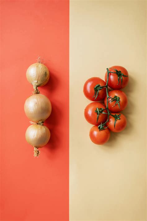 how to save half an onion