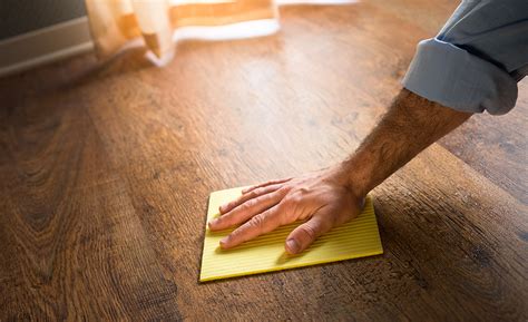 5 Magic Tricks For Making Your Oak Hardwood Floors Shine