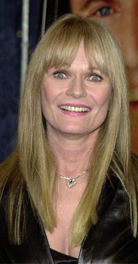 Valerie Perrine - Biography, Height & Life Story | Super Stars Bio