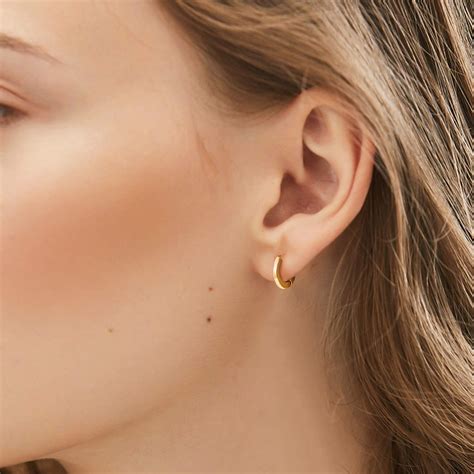 Small Gold Hoop Earrings Ecomm Via Amazon.com | Reader's Digest