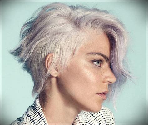 +25 White hair: cuts, dyes and charming hairstyles | Short and Curly ...