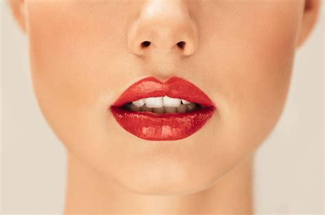 Labbra perfette: come nutrire e truccare ogni tipo labbra