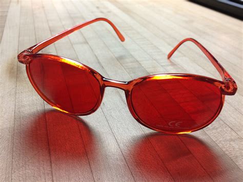 red lens glasses neuroconnexions store