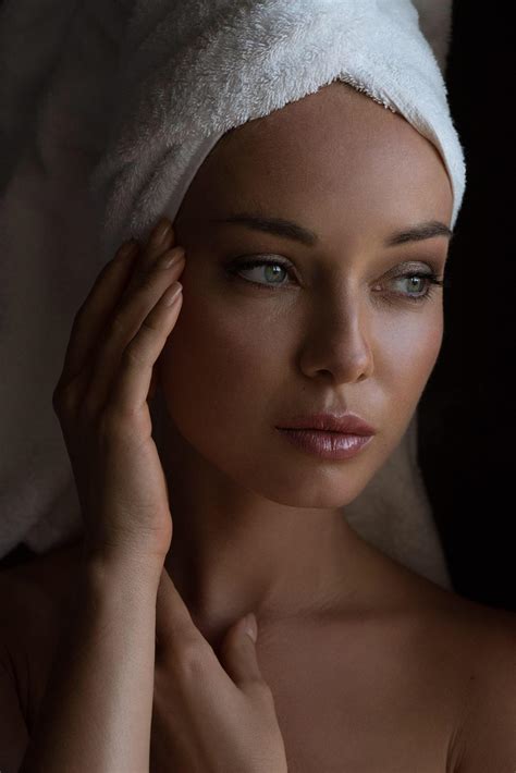 Natali Andreeva [Towel Friday] : r/SexyWomanOfTheDay