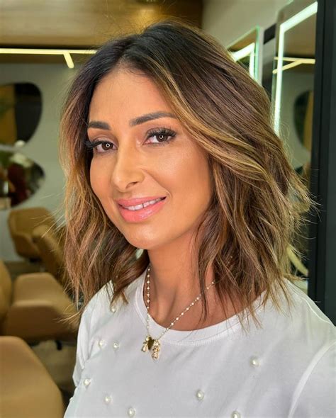 These summer hair colors stay vibrant even in salt water 19