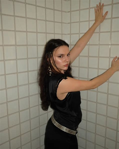 Dafne Keen Blowjob Video