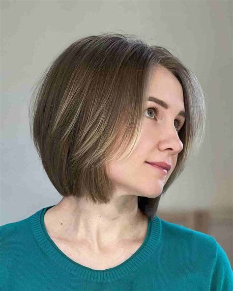 28 Stunning Layered Bob Haircuts for Effortless Style