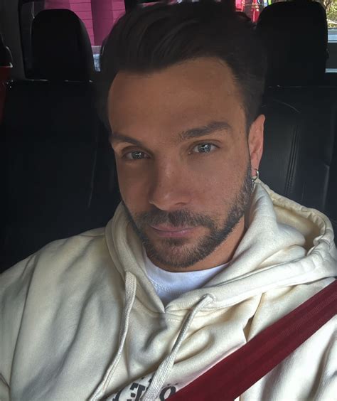 Nicola Porcella (@nicolaporcella12) • Instagram photos and videos