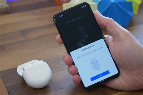 how to connect sony headphones to ipad