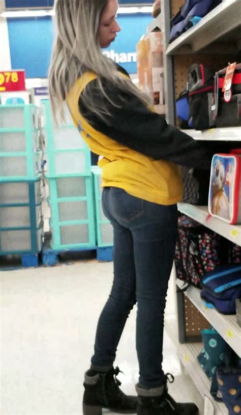 Walmart worker tight jeans - Tight Jeans - Forum