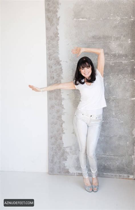 JILL SCHOELEN Feet - AZNudeFeet