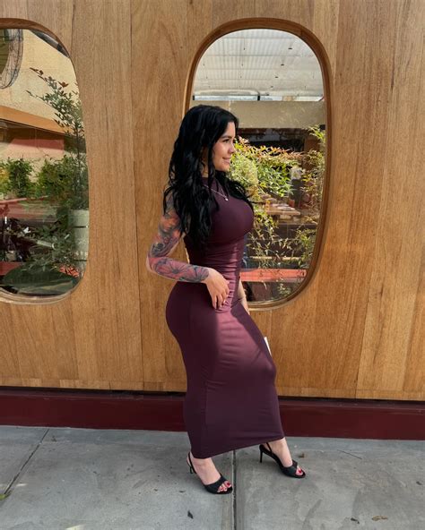 Nebrazkha (@nebrazkhaa) • Instagram photos and videos