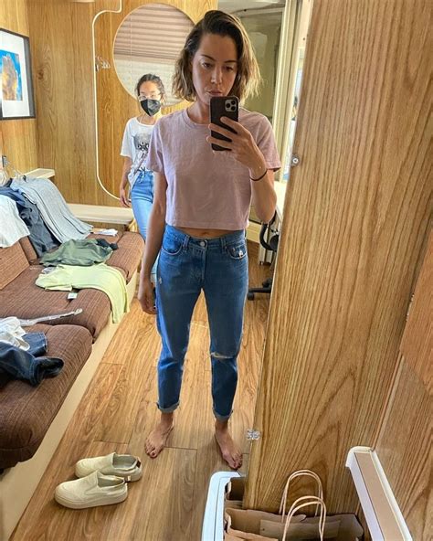 Aubrey Plaza's Leaked Photos: The Full Story Revealed - m9r4swd