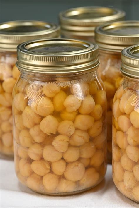 How to Can Chickpeas - Alphafoodie