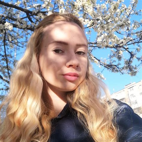 Anna-Mariya Balabanova - YouTube