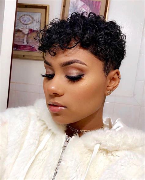 Corte Joãozinho Feminino Cacheado - CORTE DE CABELO JOÃOZINHO → Cabelo Curto Feminino, FOTOS!