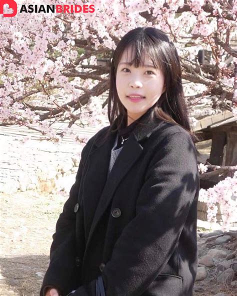 Chinese Brides: Meet Chinese Wives On Top Dating Sites