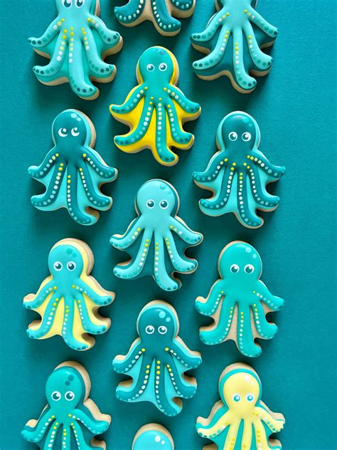 HOLLY FOX (@hol_fox) • Instagram photos and videos